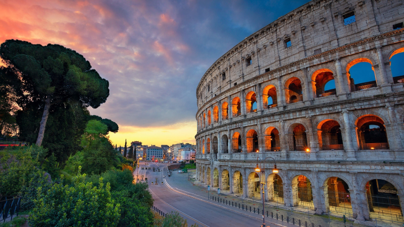 Colosseo - Roma Italia